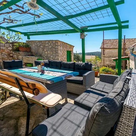 Nyaraló House Moj Mir *