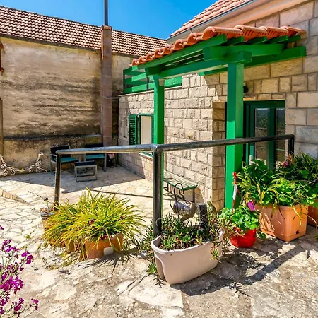 Nyaraló House Moj Mir Primošten