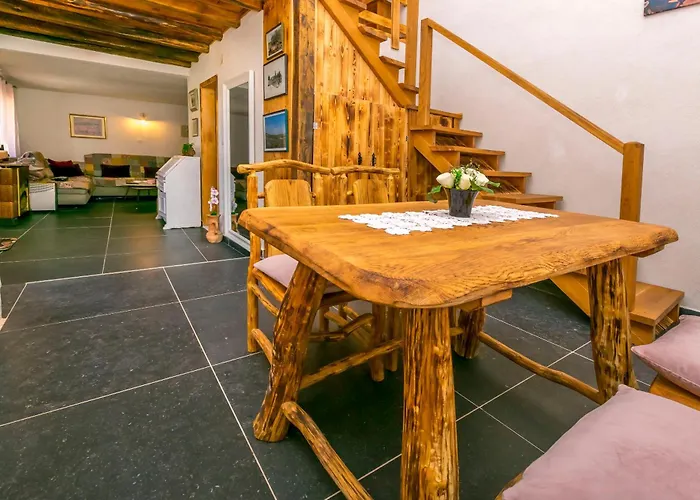 House Moj Mir * Primošten