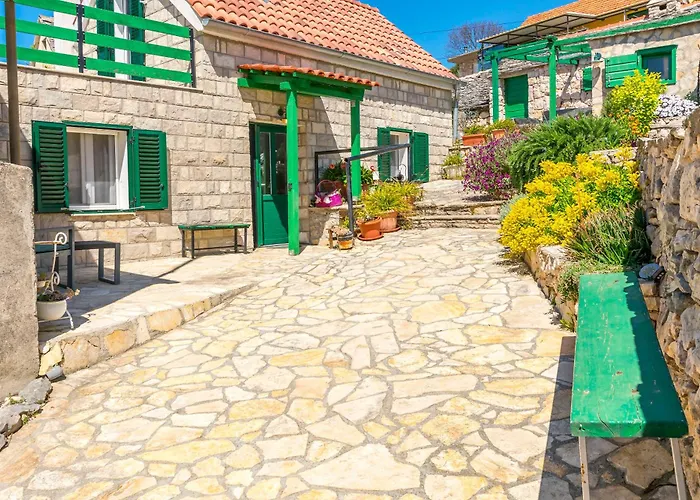 Vakantiehuis House Moj Mir